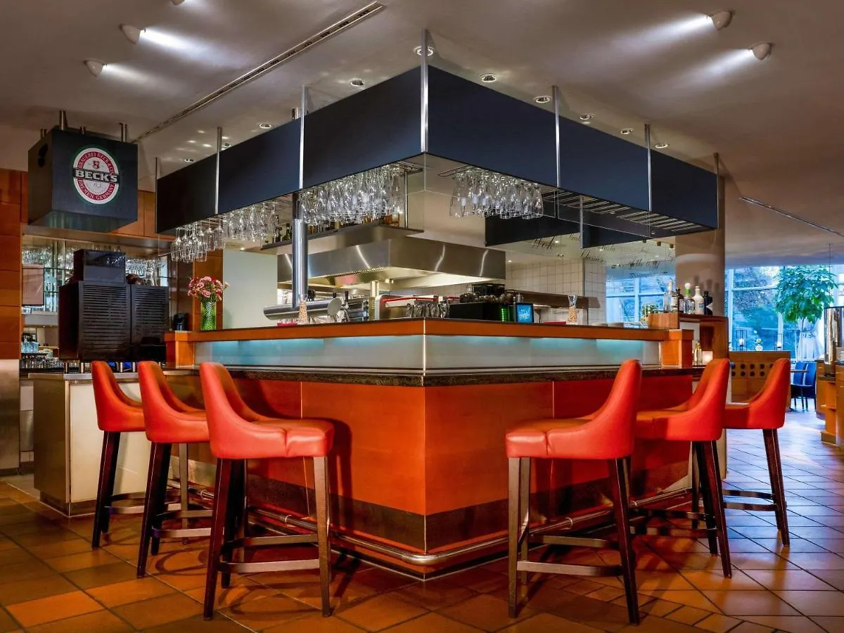 ****  Moevenpick Hotel Muenchen-Airport Hallbergmoos Germany