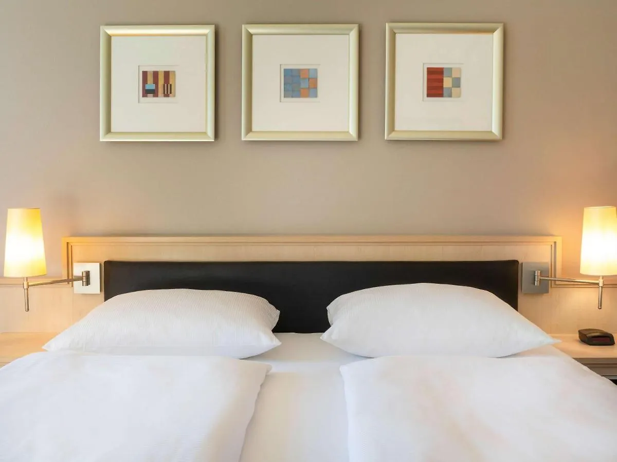 Moevenpick Hotel Muenchen-Airport Hallbergmoos