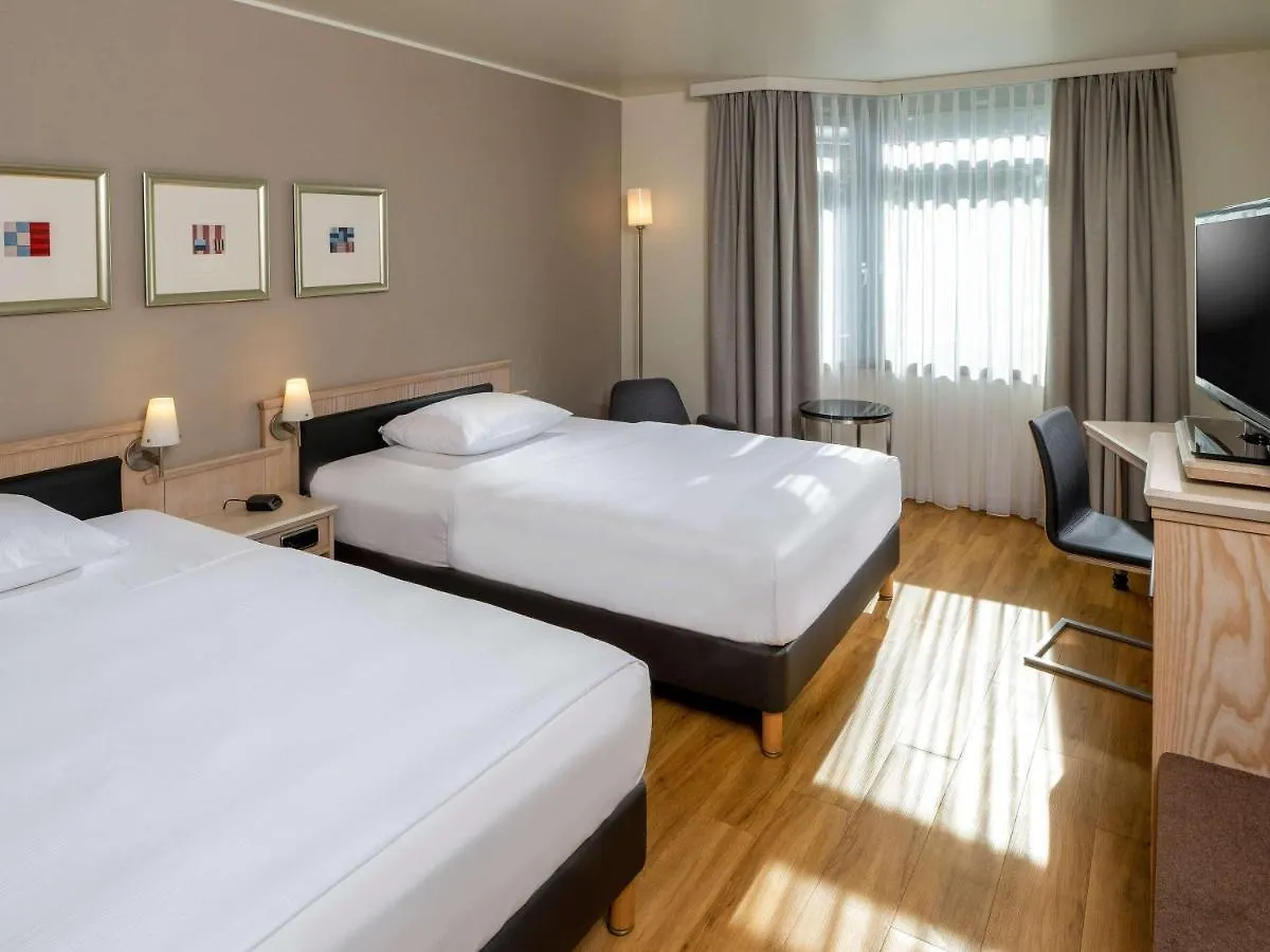 Moevenpick Hotel Muenchen-Airport Hallbergmoos