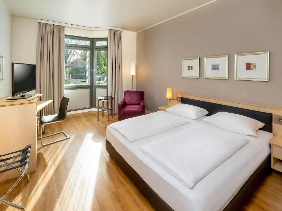 ****  Moevenpick Hotel Muenchen-Airport Hallbergmoos Germany